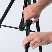 Bosch BT 150 Professional Building Tripod 1/4 inch Thread 55-157cm Range