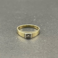 Unisex 9ct Yellow Gold Diamond Ring