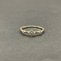 Ladies 10ct Yellow Gold Diamond Ring