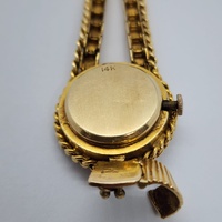 Carlto 17 Jewel 14k Gold Ladies Bracelet Vintage Watch Circa 1940s 1960s