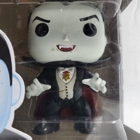 Funko Pop! Movies Universal Monsters Dracula Vinyl Figure #111