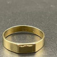 Mens 9ct Yellow Gold Signet Ring