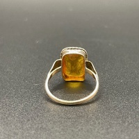 Ladies 9ct Yellow Gold Amber Stone Ring