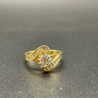 Ladies 18ct Yellow Gold Natural Diamond Engagement Ring
