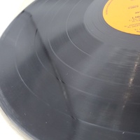 Liberace Greatest Hits Vinyl Record LP Classic Music Album Collectible