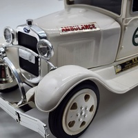 Jim Beam 1930s Ford Model A Emergency Ambulance Vintage 1980s Decanter