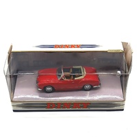 Matchbox Dinky DY035/A 1968 VW Karmann-Ghia Convertible 1:43 Scale