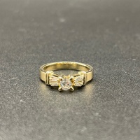 Ladies 14ct Yellow Gold Natural Diamond Ring