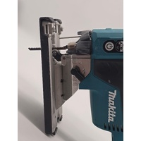 Makita JV001G 40V XGT Cordless Brushless Barrel Jigsaw 135mm Wood Skin Only