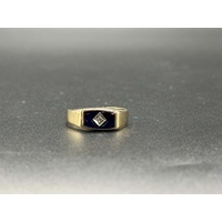 Mens 9ct Yellow Gold Blue Gemstone & CZ Ring