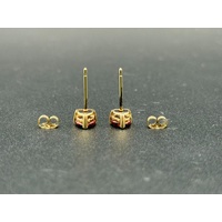 Ladies 9ct Yellow Gold Red Heart Gemstone Stud Earrings