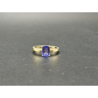 Ladies 9ct Yellow Gold Blue Gemstone Ring