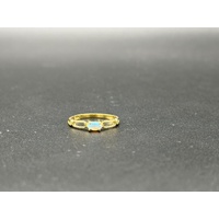 Ladies 18ct Yellow Gold White Opal Ring