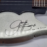Gene Simmons KISS Signature AXE Bass Miniature Guitar 25cm 1:4 Limited 13/1000