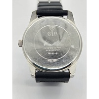 GUESS Perry W0991G1 Mens Watch Black Dial Rubber Strap Quartz 42mm