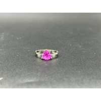 Ladies 18ct White Gold Pink Gemstone Ring