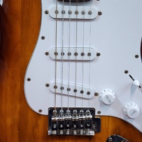 Sunburst Strat Style Electric Guitar 6 String SSS Pickups
