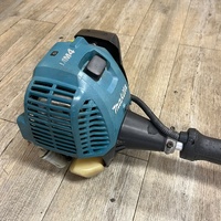 Makita EM2650LH 25.4cc 4-Stroke Straight Shaft String Trimmer