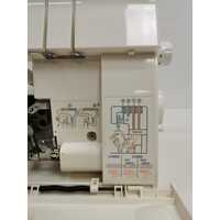 Singer 14SH654 Sewing Machine/Overlocker Ultra Lock w/ Pedal (Pre-Owned)