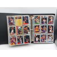 Fleer 94-95 Assorted Basketball Cards Approx. 1000 Cards in Folder (Pre-owned)