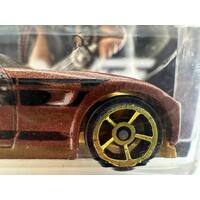 DC Batman vs Superman Hot Wheels Wonder Woman Tantrum Brown Toy Car