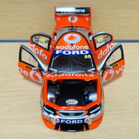 Classic Carlectables 1:18 2008 Jamie Whincup Vodafone BF Falcon Collectable Car
