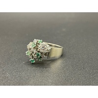 Ladies 18ct White Gold Gemstone Ring