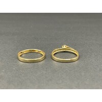Ladies 9ct Yellow Gold Diamond Ring Set