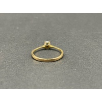 Ladies 21ct Yellow Gold Cubic Zirconia Ring
