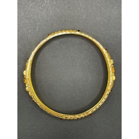 Ladies 23ct Yellow Gold Round Pattern Bangle