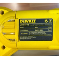 DeWalt DW304P-XE 29mm 230V 1050W Reciprocating Saw with Hard Case and Manual