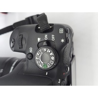 Canon EOS 700D DSLR Camera with EF-S 18-55mm f/3.5-5.6 IS STM Lens