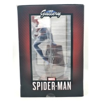 Marvel Gallery GamerVerse Spider-Man PVC Diorama Statue Diamond Select