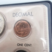 Australian Decimal Currency First Issue 1966 Coin Set Vintage Collectible