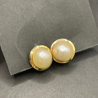 Ladies 14ct Yellow Gold Pearl Earrings