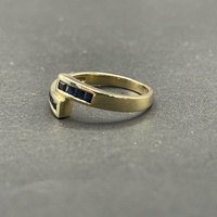 Ladies 9ct Yellow Gold Blue Gemstone Ring