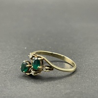 Ladies 9ct Yellow Gold Green Gemstone and Diamond Ring