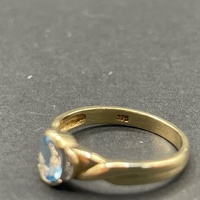 Ladies 9ct Yellow Gold Blue Gemstone and Diamond Ring