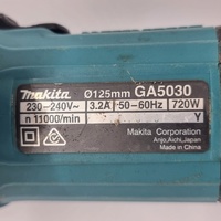Makita GA5030 125mm 720W Corded Angle Grinder 230V 240V Power Tool