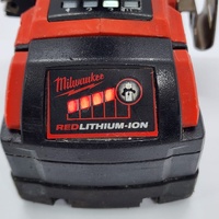 Milwaukee M18 Fuel M18 FID2 18V 1/4 Inch Hex Impact Driver 5.0Ah Battery