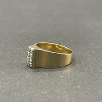 Mens 18ct Yellow Gold Diamond Ring