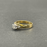 Ladies 18ct Yellow Gold Diamond Ring