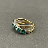 Ladies 9ct Yellow Gold Green Gemstones and Diamonds Ring