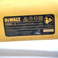 DeWalt D28065 125mm 1250W Corded Angle Grinder 9000RPM Heavy Duty