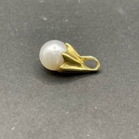 Ladies 18ct Yellow Gold White Pearl Pendant