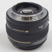 Canon EOS 6D Mark II DSLR with EF 50mm f/1.4 USM Lens Battery Charger Kit