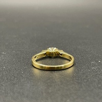 Ladies 18ct Yellow Gold Natural Diamond Ring