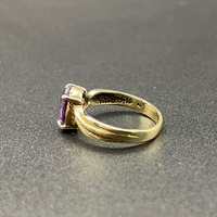 Ladies 9ct Yellow Gold Purple Gemstone Ring