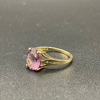 Ladies 9ct Yellow Gold Purple Gemstone Ring
