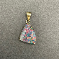 Ladies 9ct Yellow Gold Opal Stone Pendant